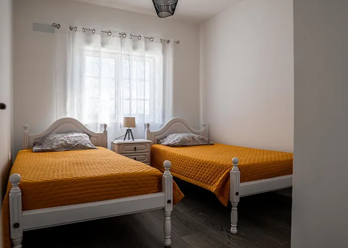 Casas Ferreira * Alcobaça